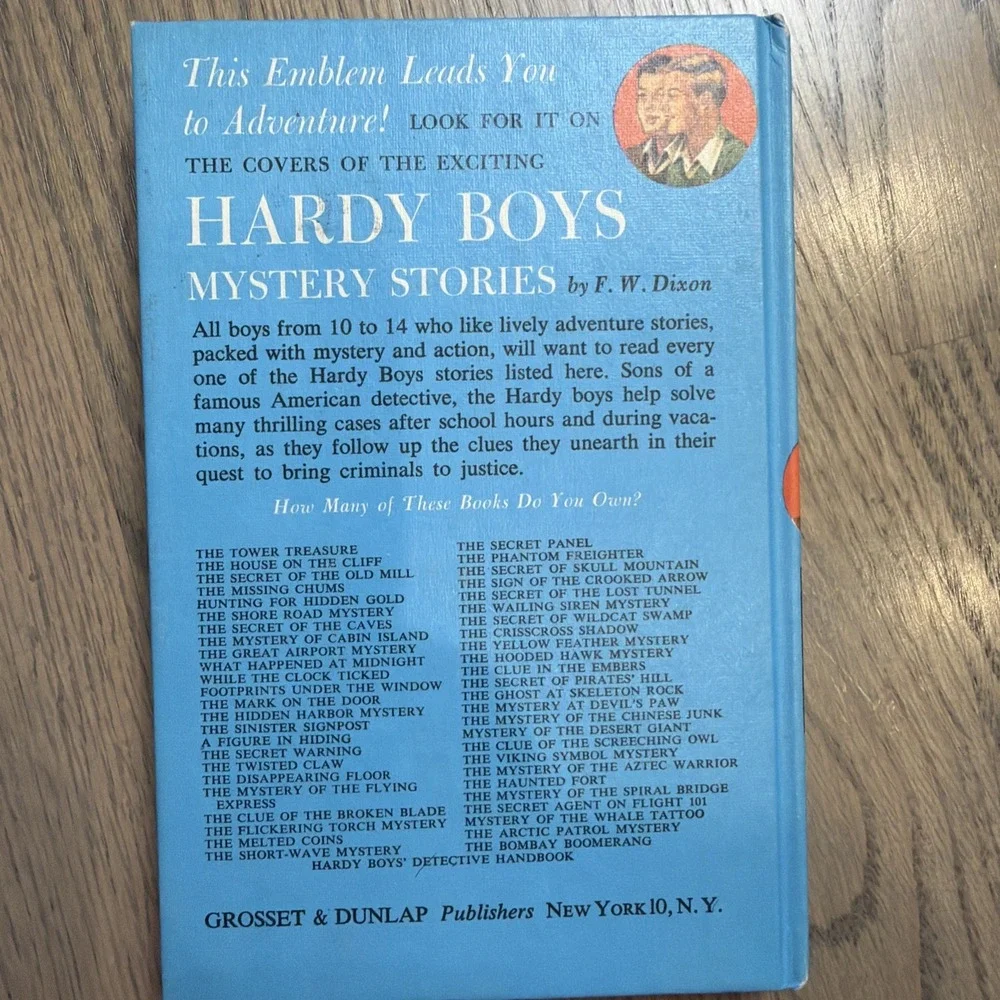 Vintage‎ Hardy Boys Book #16 